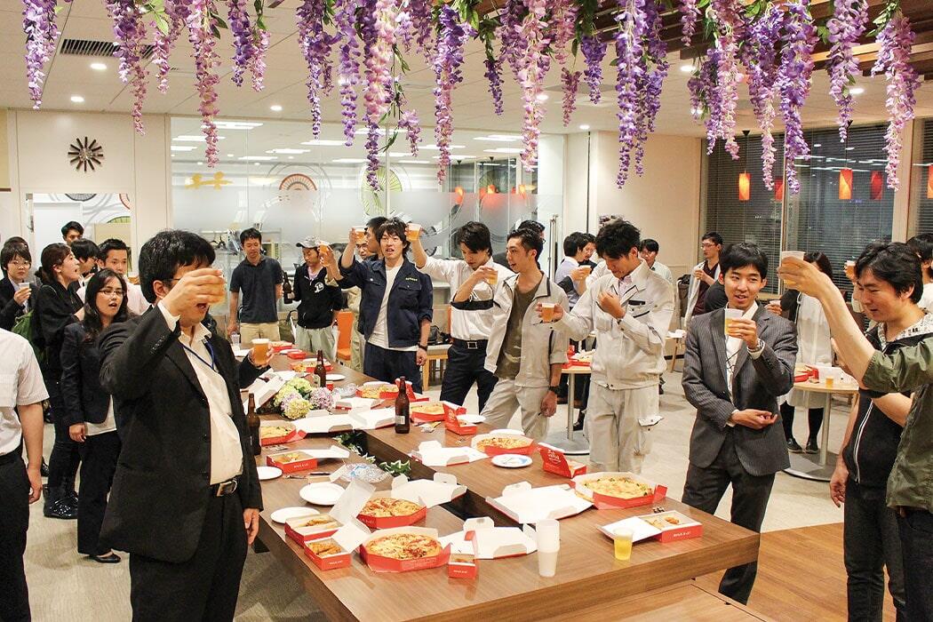 仲間と出会い、成長につながる懇親会