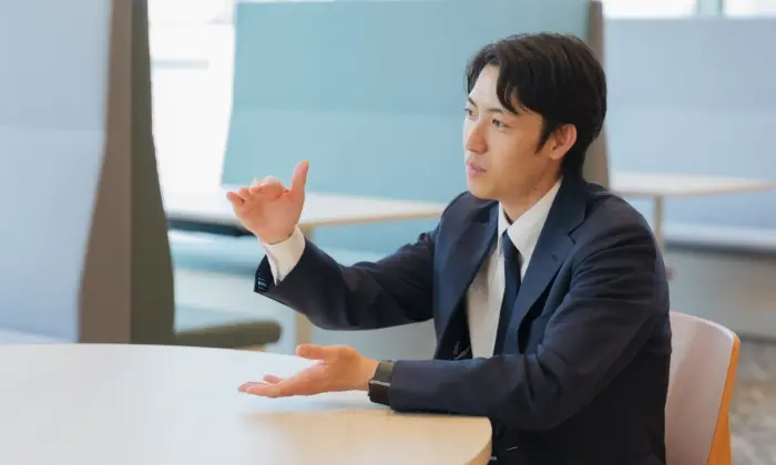 研修担当 指田さん